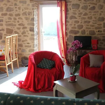 Au Charme De La Pierre Et Des Poutres Pres De Guerande - Fr-1-306-1317 Дом отдыха *